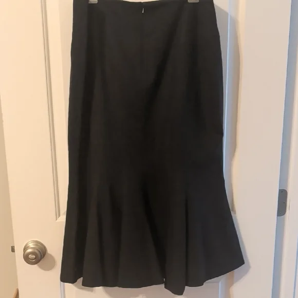 Lauren Ralph Lauren Classic Black A-Line Skirt - Picture 2 of 8